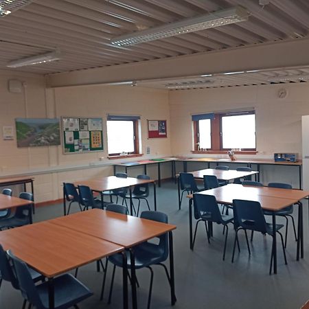 Fsc Dale Fort Hostel Екстер'єр фото