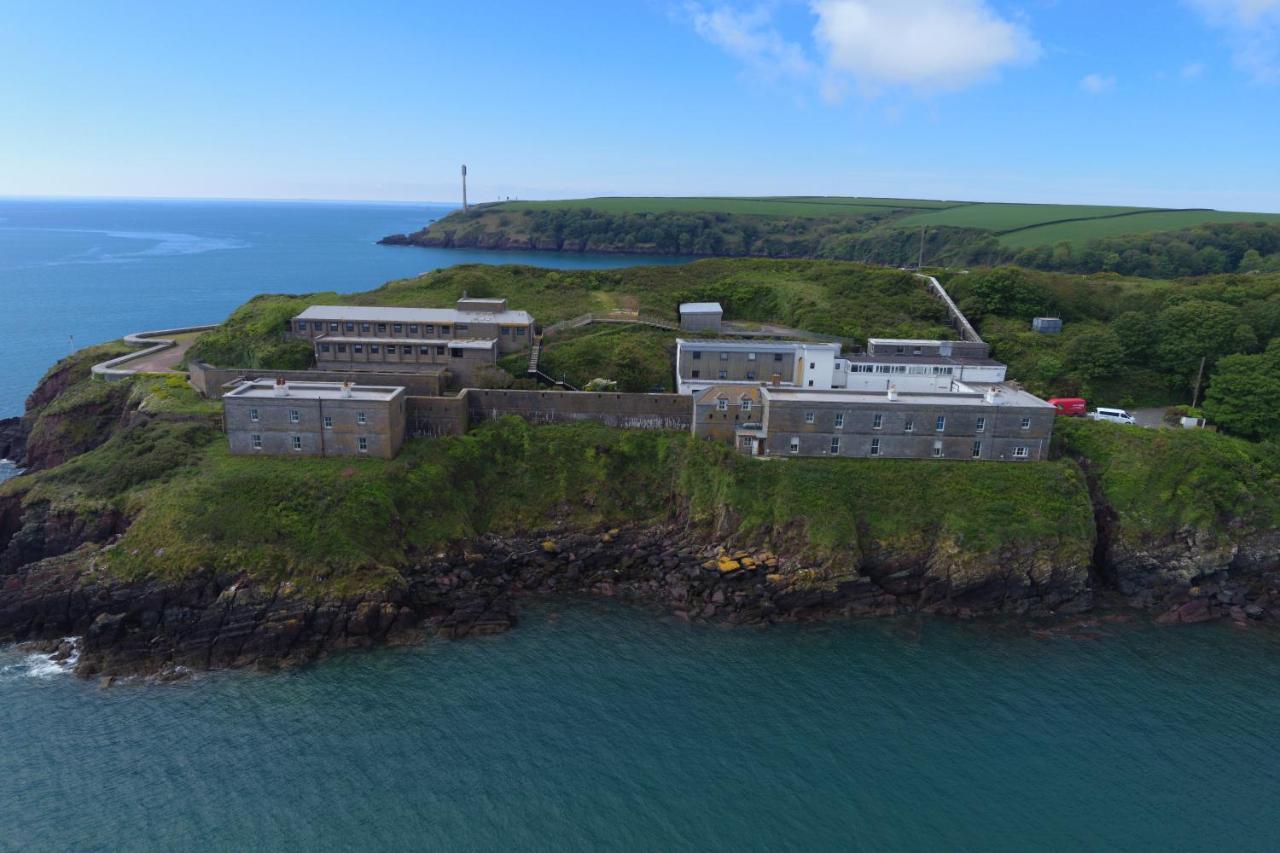 Fsc Dale Fort Hostel Екстер'єр фото